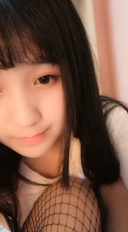 【素人流出】アイドル級童顔天然美少女の自撮りオナ