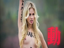 トップレス集団　FEMEN登場