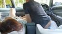 【個人撮影】昼間から車内でハメ撮りする熟年夫婦♡