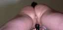 【自撮り】ローアングルで2穴オナニーを撮影する変態女♡