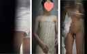 アートな裸、服飾系の専門学生の私生活を観察。